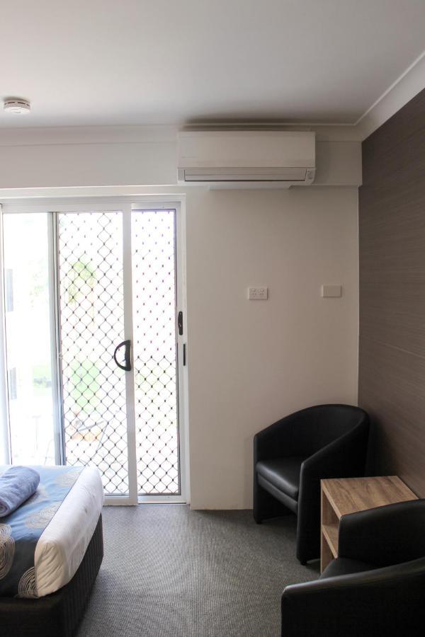 Aston Motel Yamba Esterno foto